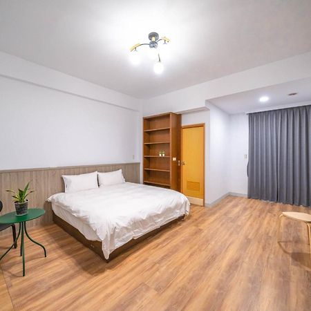 Fu Bo Ju Lägenhet Tainan Exteriör bild